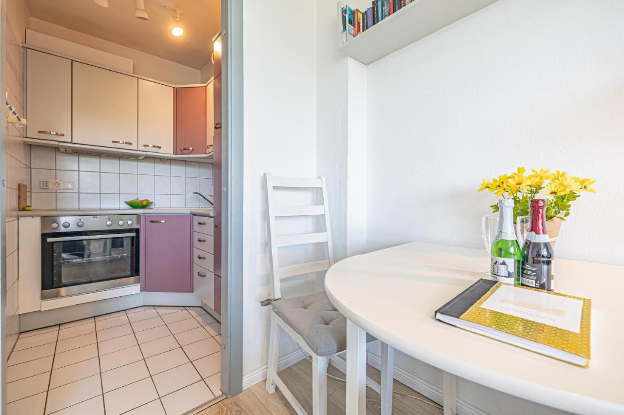 Fewo1846 - Del Mar - Komfortable 2-Zimmer-Wohnung Mit Balkon Im 7 Og Glücksburg Exterior foto